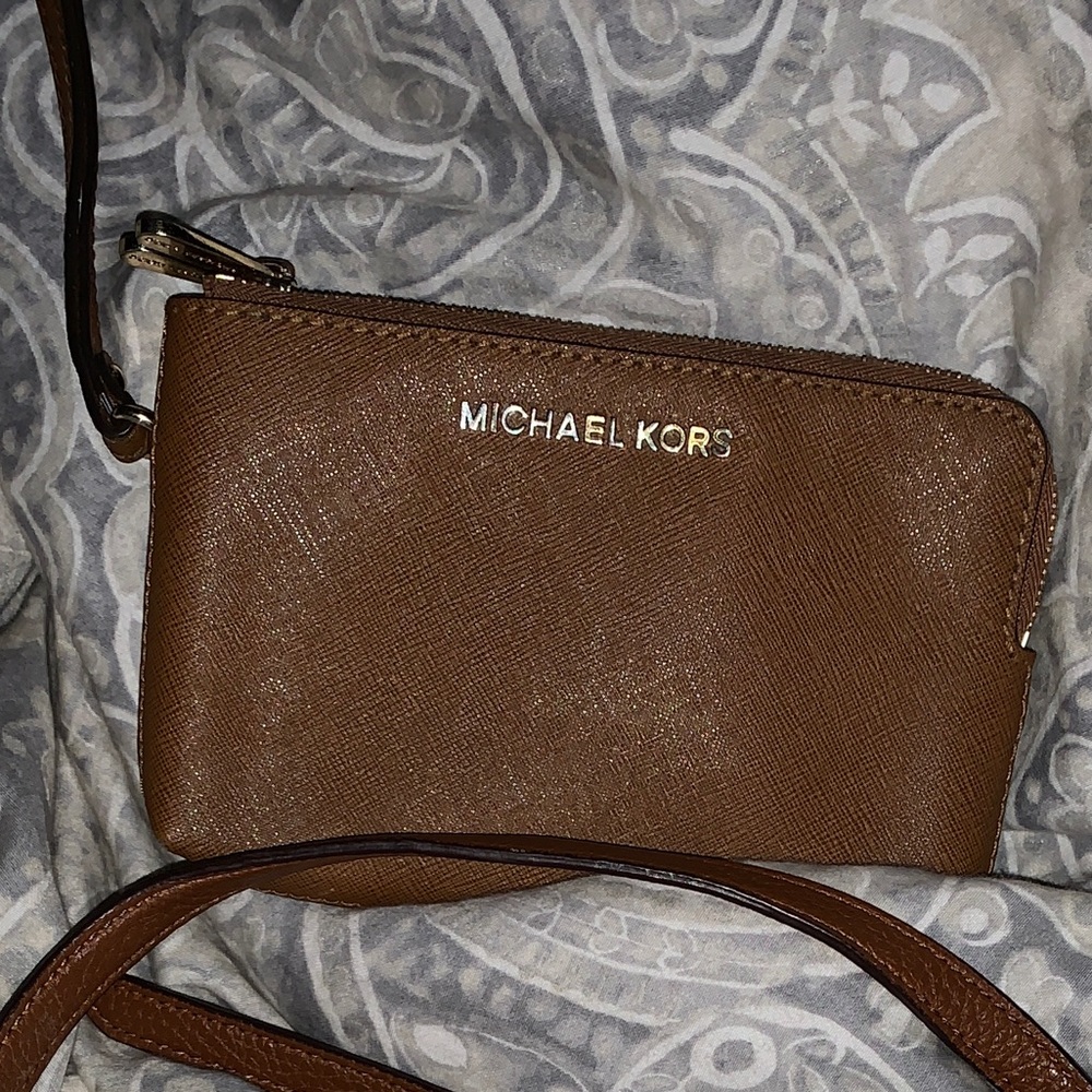 Micheal Kors wallet/wristlet